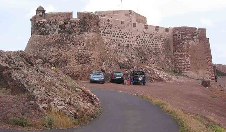 Castillo de Santa Barbara