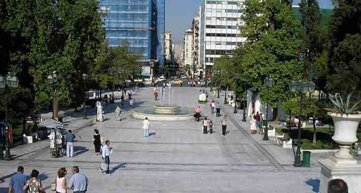 Obiective turistice Atena, Piata Syntagma