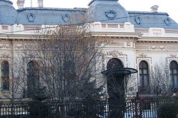 Bucuresti - Casa Oamenilor de Stiinta 