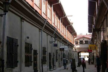 Bucuresti - Hanul cu Tei 
