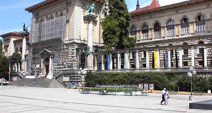Obiective turistice Berlin, Muzeul für Naturkunde