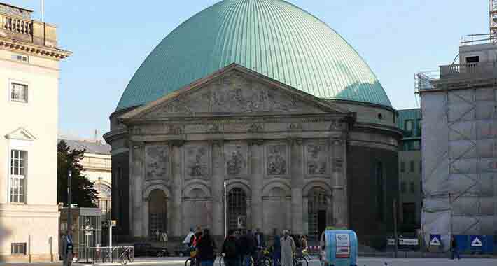 Obiective turistice Berlin, St Hedwigs Kathedrale