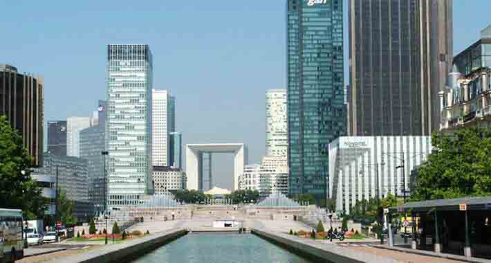 Obiective turistice Paris, La Defense
