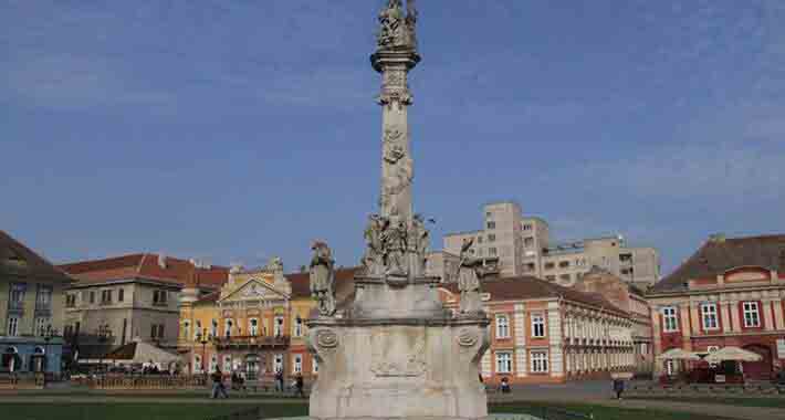 Obiective turistice Timisoara, Momumentul Sf. Treime 