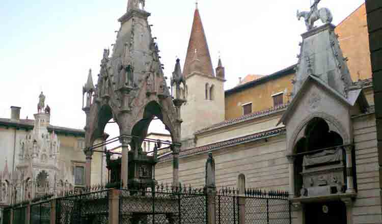 Santa Maria Antica