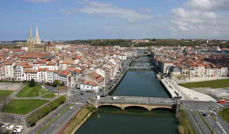 Obiective turistice Bayonne din Franta