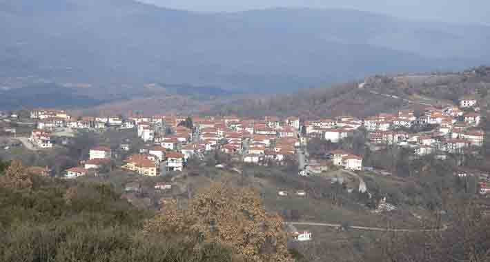 Obiective turistice Halkidiki, Arnaia
