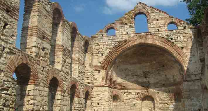 Obiective turistice Nessebar, Sediul vechii Episcopii