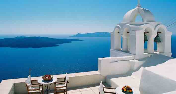 Obiective turistice Santorini, Insulele mici de langa Santorini