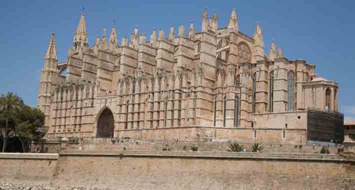 Obiective turistice Barcelona, Catedrala La Seu