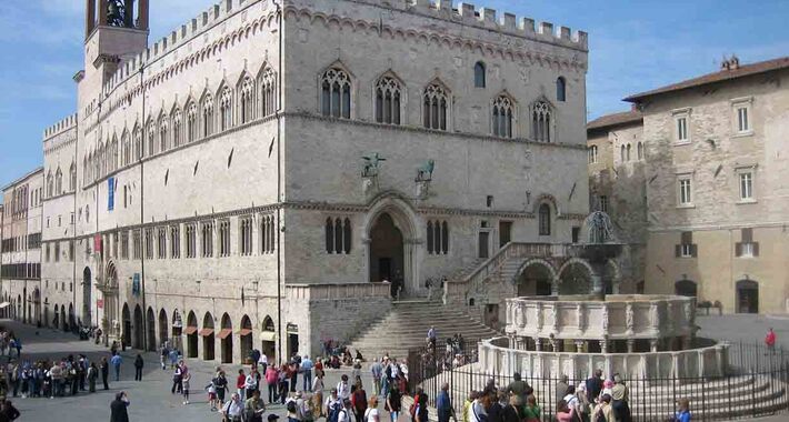Obiective turistice Perugia, Palazzo dei Priori
