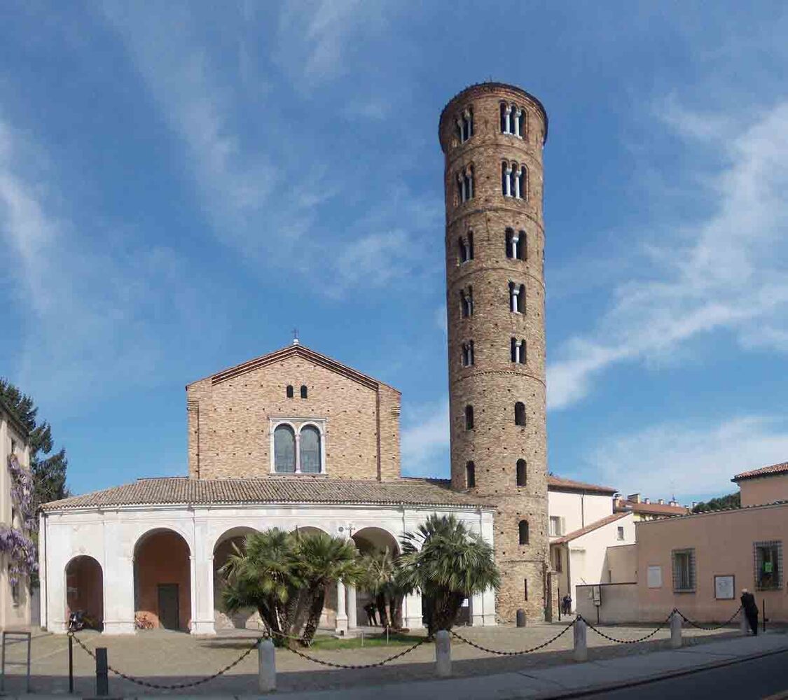 Sant Apollinare Nuovo din Ravenna, obiective turistice Ravenna