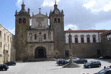 Viseu - Paco dos Tres Escaloes