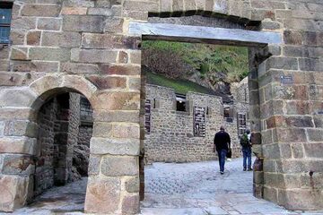 Mont St Michel - Porte de l'Avancee