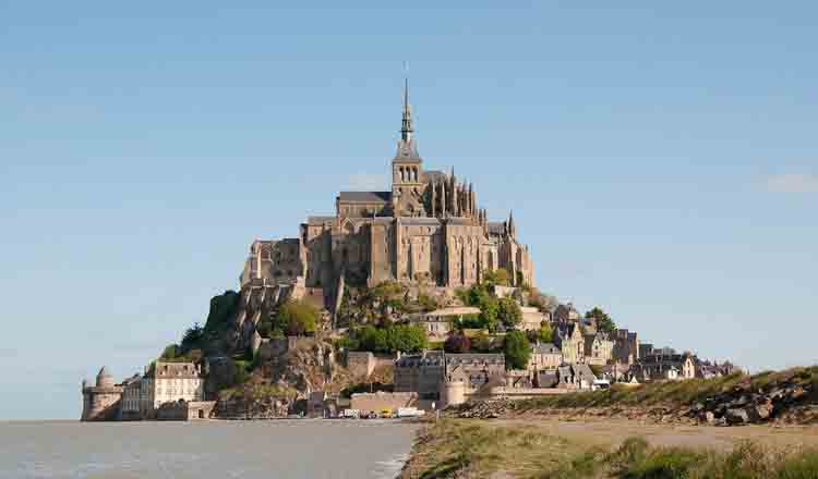 Obiective turistice Mont St Michel din Franta