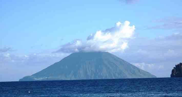 Obiective turistice Insulele Eolie, Vulcano