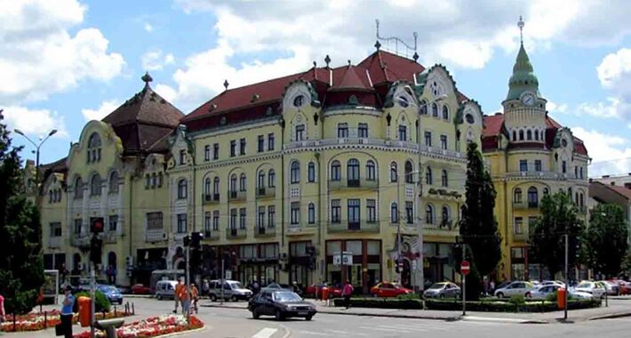 Obiective turistice Oradea, Palatul Vulturul Negru