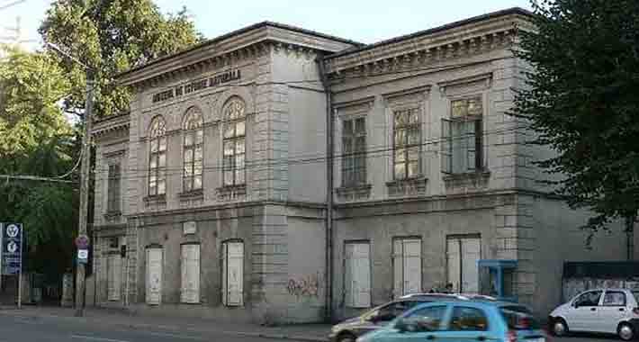 Obiective turistice Iasi, Muzeul de Istorie Naturala 