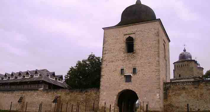 Obiective turistice Iasi, Manastirea Barnova