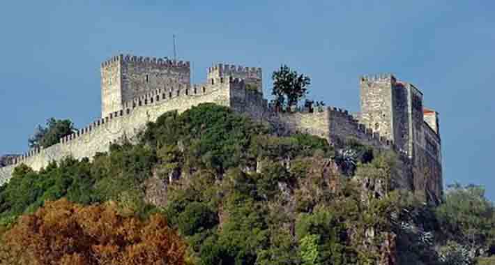 Obiective turistice Leiria, Castelo Leiria