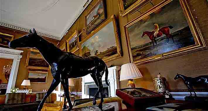 Obiective turistice Newmarket, Jockey Club