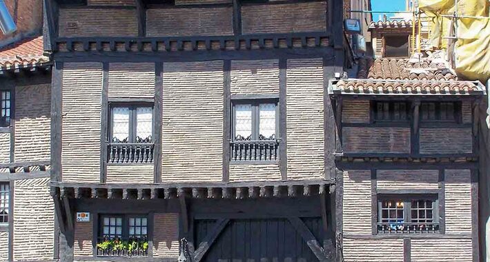 Obiective turistice Victoria Gasteiz, El Portalon