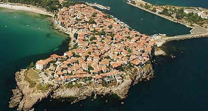 Obiective turistice Sozopol, Insula Sfantul Petru 