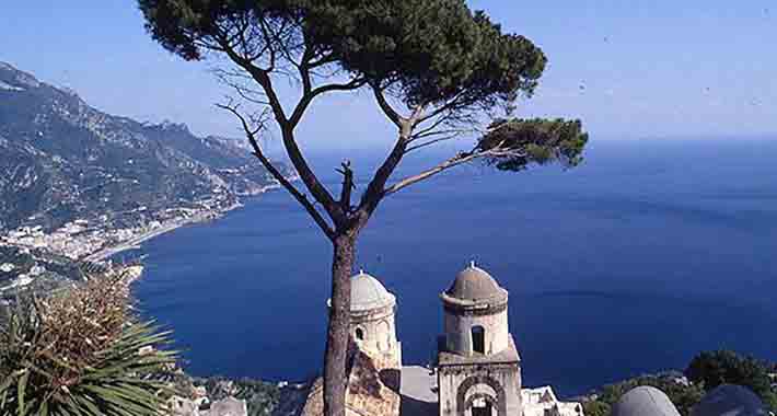 Obiective turistice Costiera Amalfitana, Salerno