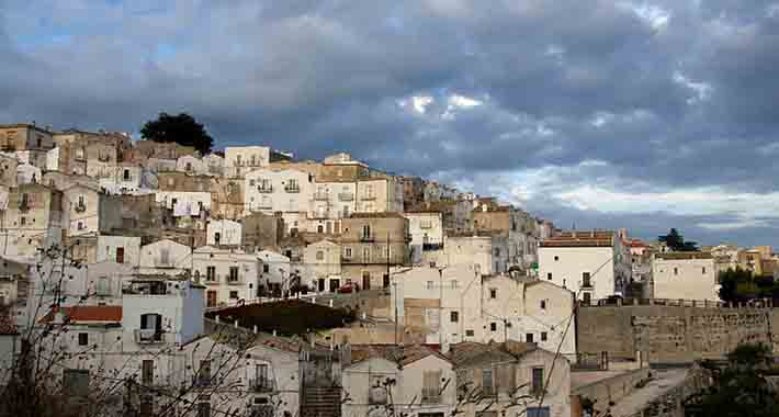 Obiective turistice Gargano, Monte Sant'Angelo
