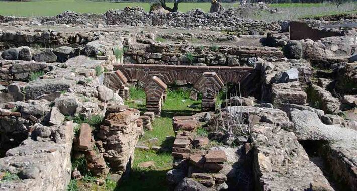 Obiective turistice Evora, Termas Romanas