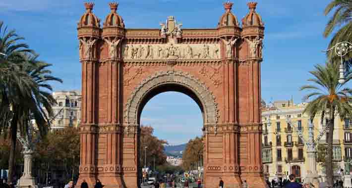 Obiective turistice Barcelona, Arcul de Triumf