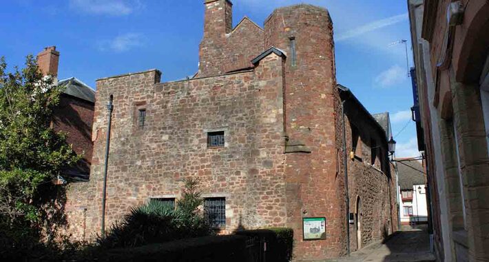 Obiective turistice Exeter, Sf Nicholas Priory