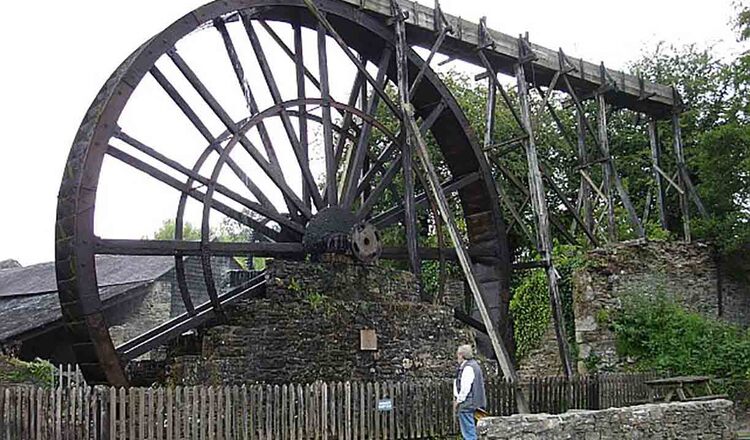 Atractiile din imprejurimi