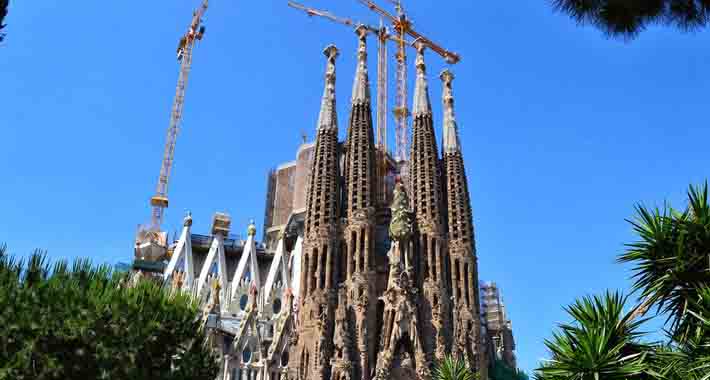 Obiective turistice Barcelona, Sagrada Familia