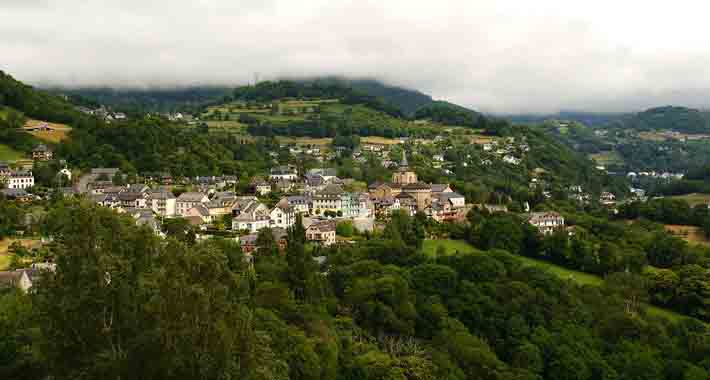 Obiective turistice Pirineii Francezi, St Savin