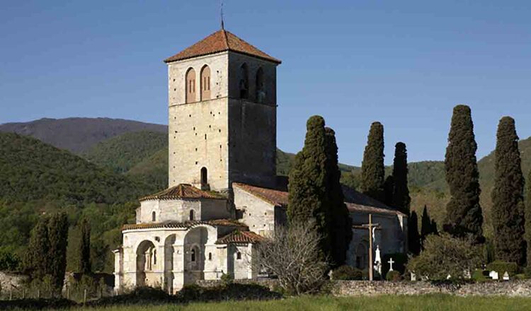 Basilique Saint-Just de Valcabrère
