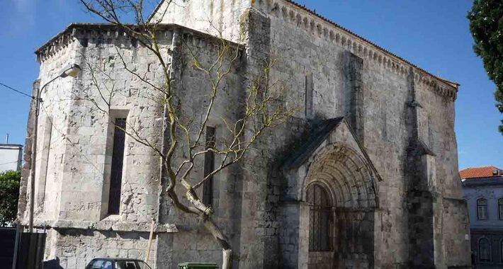 Obiective turistice Santarem, Biserica Sfantul Ioan din Alporão