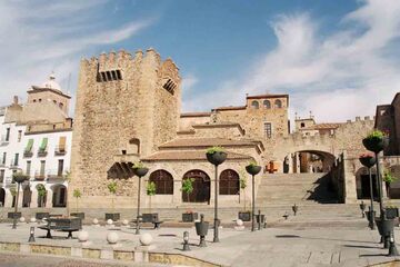 Caceres - Torre de los Plata