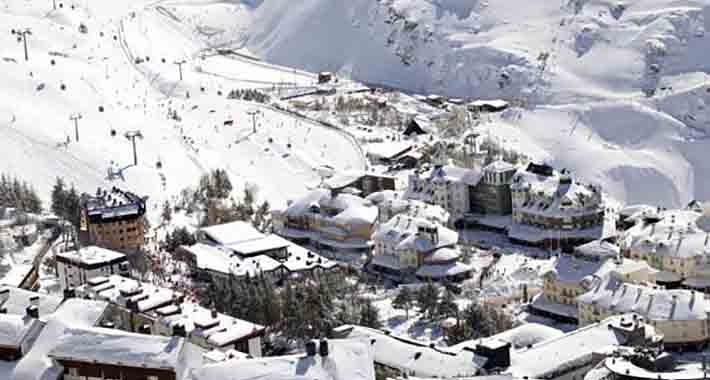 Obiective turistice Sierra Nevada, Statiunea Solynieve