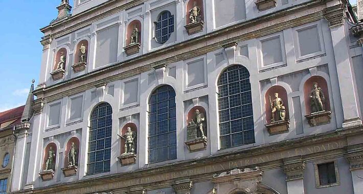 Obiective turistice Munchen, Michaelskirche