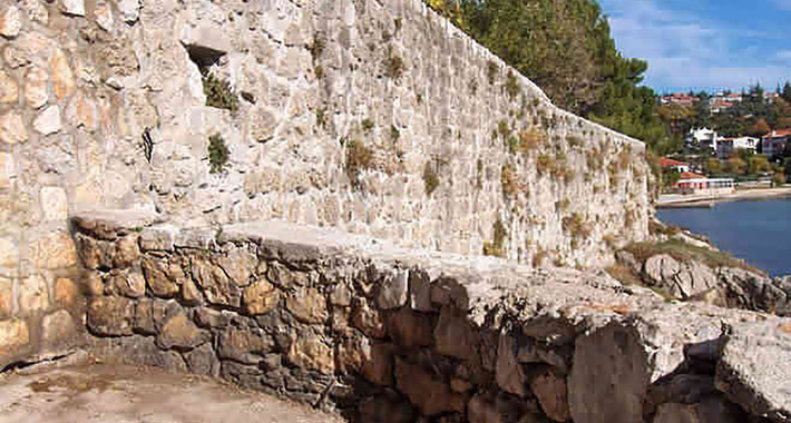 Obiective turistice Insula Krk, Gradska Vrata