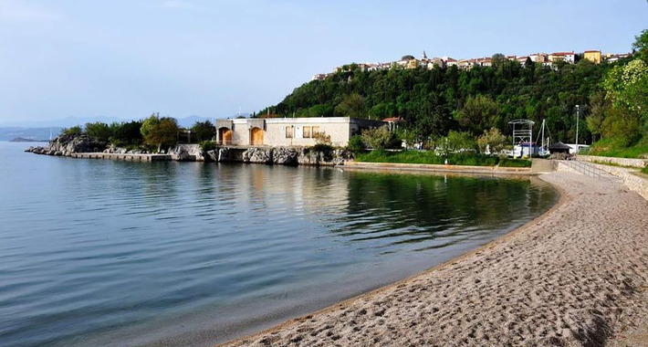 Obiective turistice Insula Krk, Omisalj