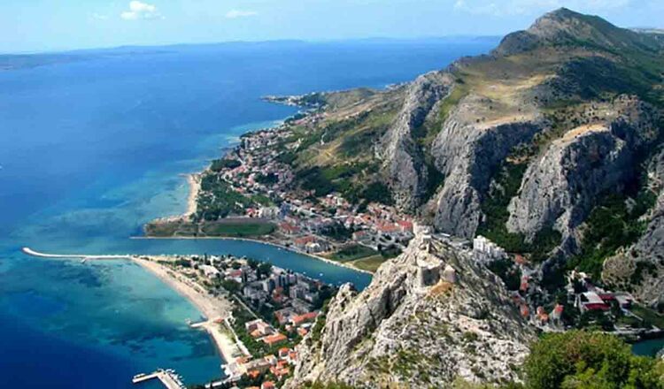Obiective turistice Omis din Croatia
