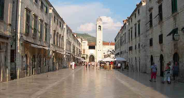 Obiective turistice Dubrovnik, Placa
