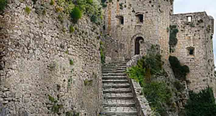 Obiective turistice Dubrovnik, Tvrdjava Sf. Luca