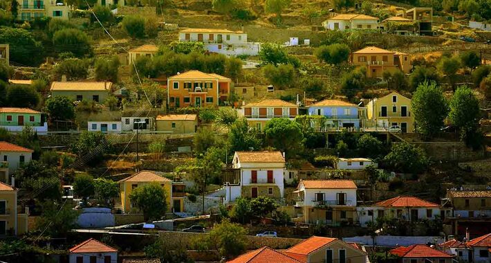 Obiective turistice Itaca, Satul Perahori