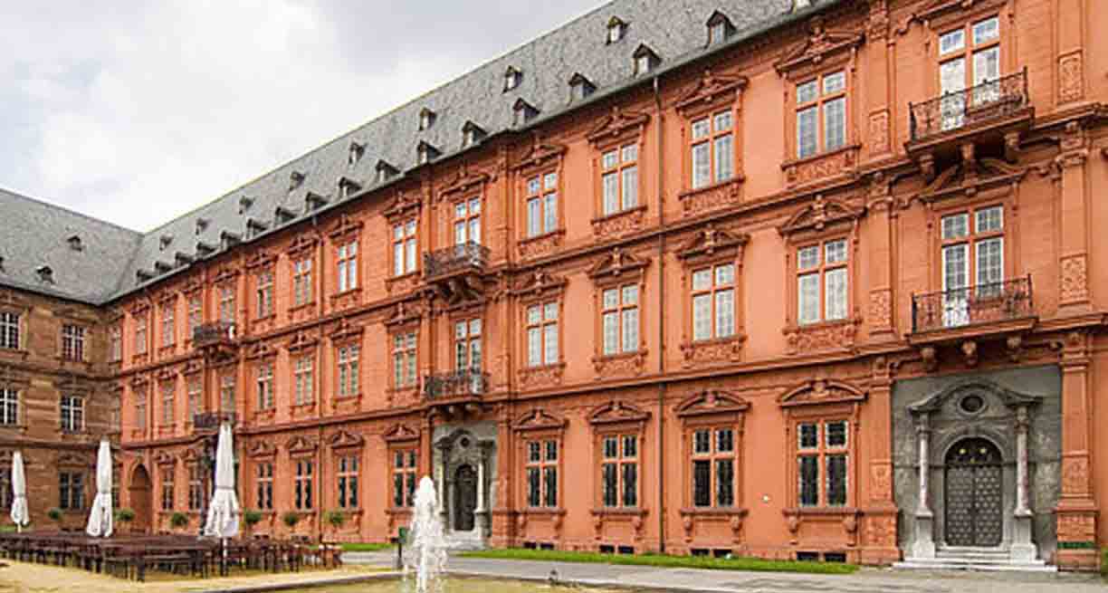 Obiective turistice Mainz, Palatul Electoral