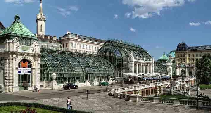 Obiective turistice Viena, Casa Fluturilor