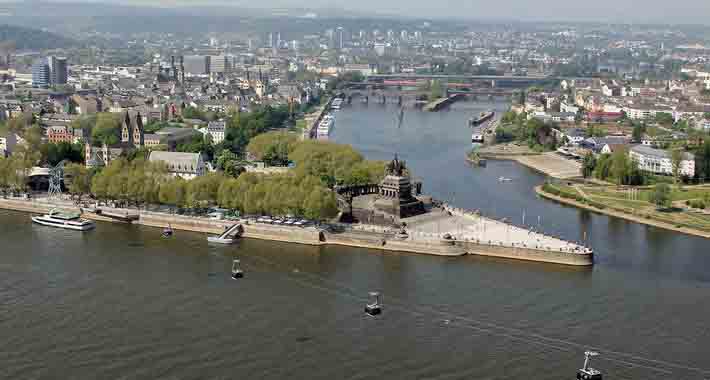 Obiective turistice Koblenz, Deutsches Eck