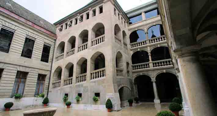 Obiective turistice Geneva, Primaria